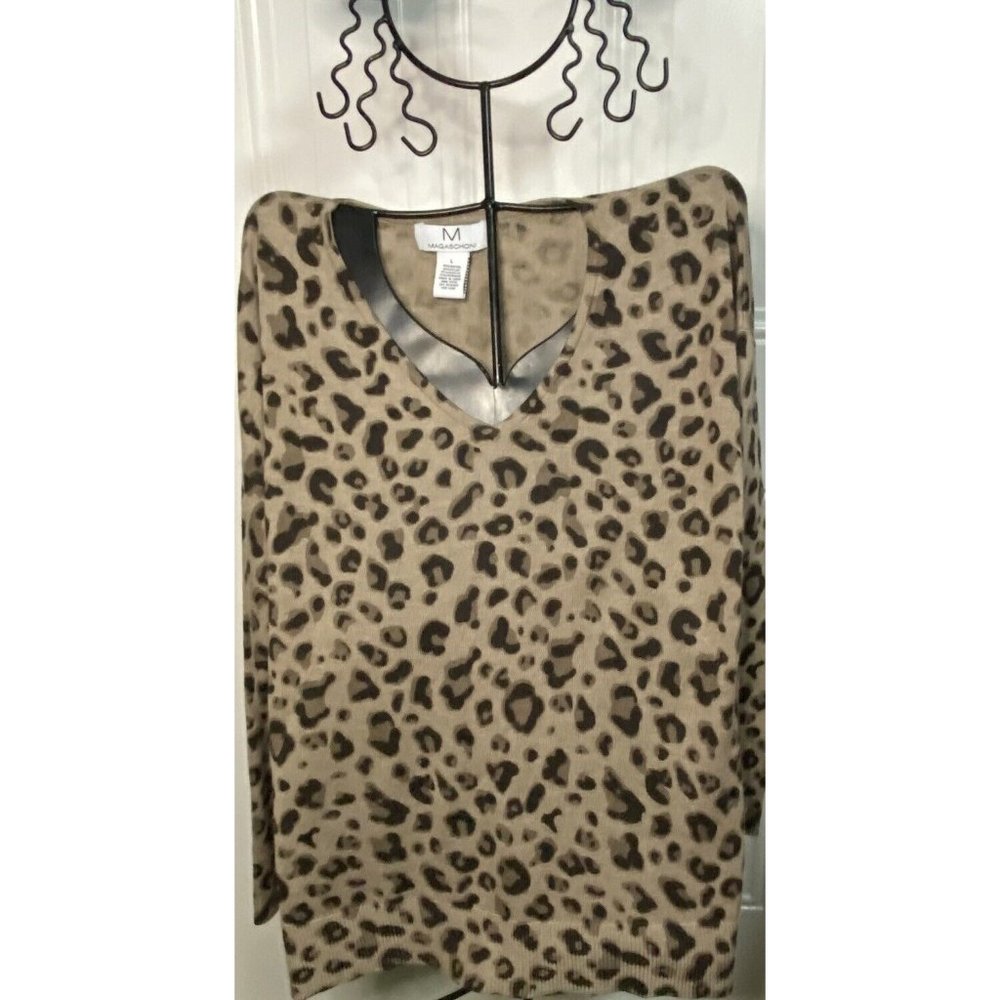 Magaschoni Leopard Size Large Pullover Crewneck Long Sleeve Cashmere Blend